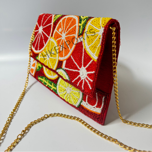 fruity-bliss-bohemian-chic-beaded-purse-with-exquisite-fruit-motifs